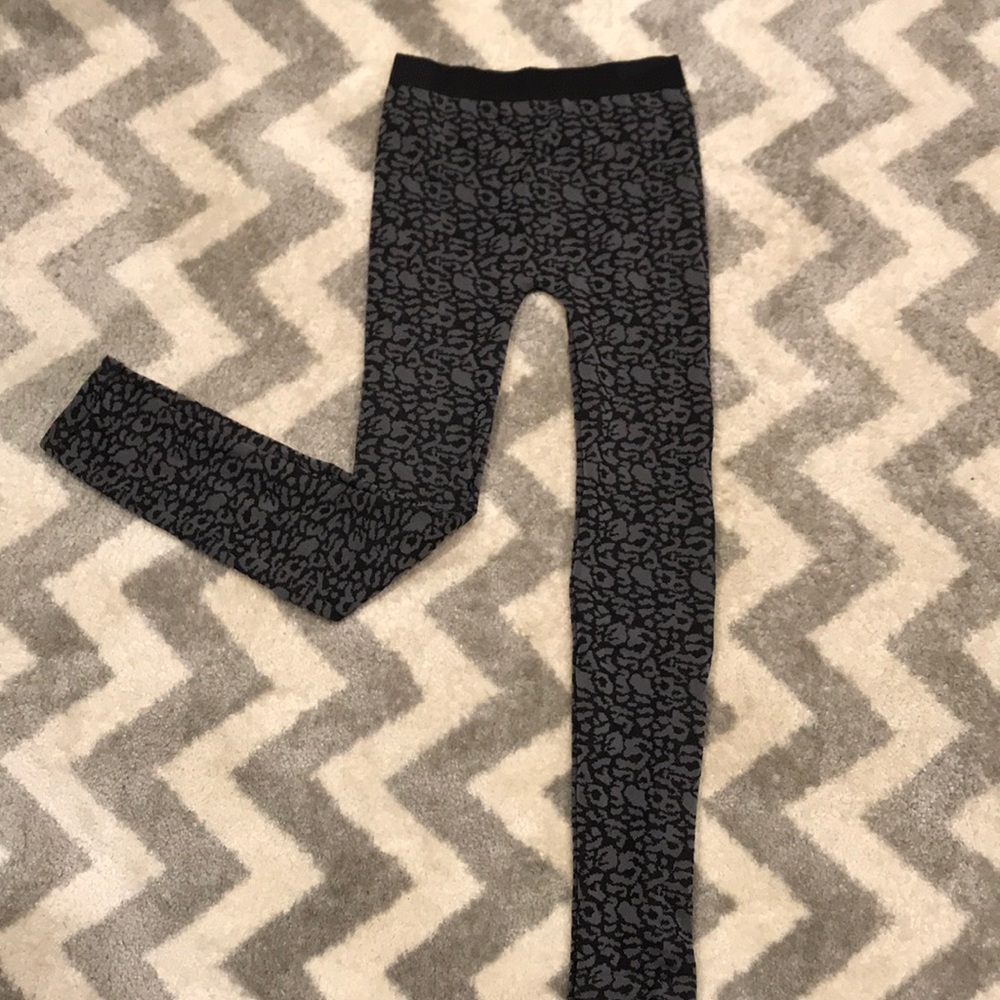 Poof! Leopard Print Stretch Tights / Leggings M/L